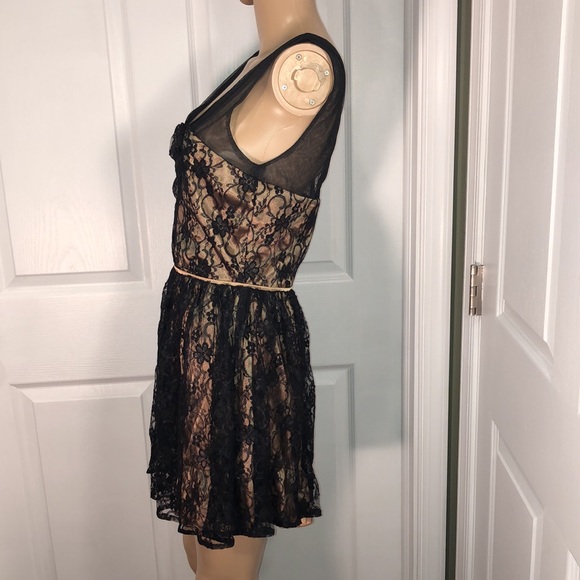 Apollo Black/Brown Lace Dress. NWT. M - Picture 5 of 8